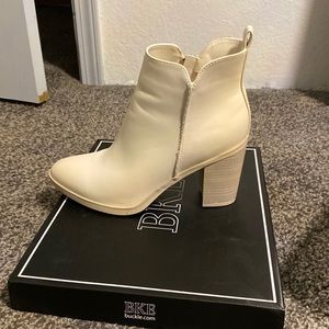 Cream shoes brand new never worn just tried on